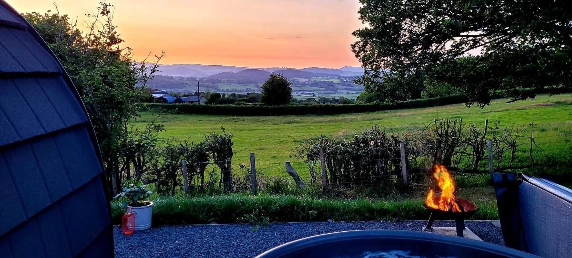 Appartement Odli Glamping - Deri à Welshpool Extérieur photo